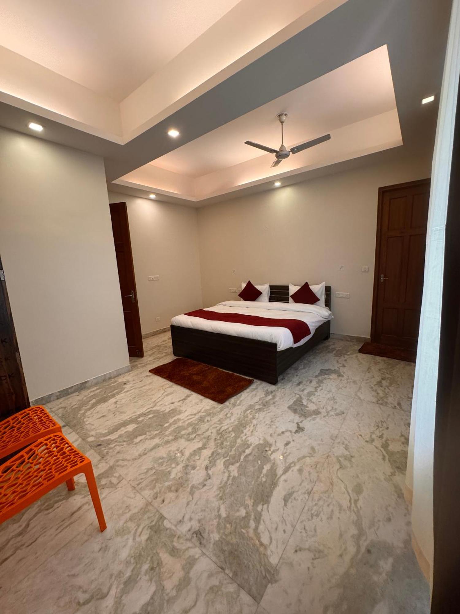 Hl Grand Hotel Lucknow Exterior photo
